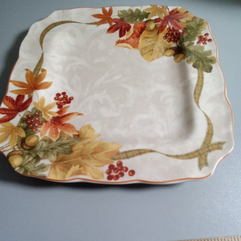 222 Fifth Autumn Celebration Square Dinner Plate Fall Leaves Acorns Fine China